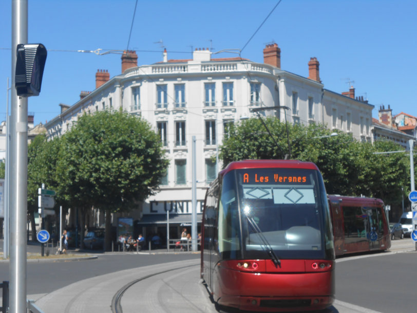 Navocap, filiale du groupe RATP SMART SYSTEMS, signe 4 contrats afin d’accompagner les collectivités avec sa solution Hopen Go