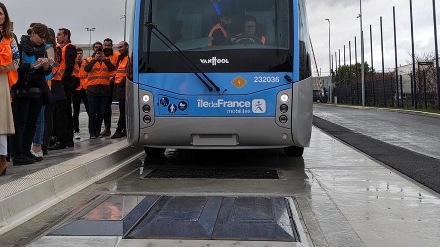 Premiers tours de roue en Île-de-France pour le bus 100 % électrique Tzen 4 équipé de la solution de recharge statique par le sol (SRS) d’Alstom