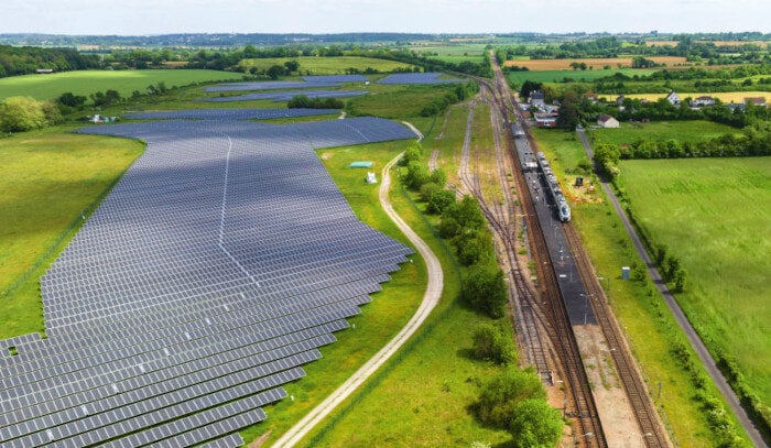 SNCF Energie et JP Energie Environnement signent un contrat d’achat direct d’électricité verte, d’origine photovoltaïque, en France