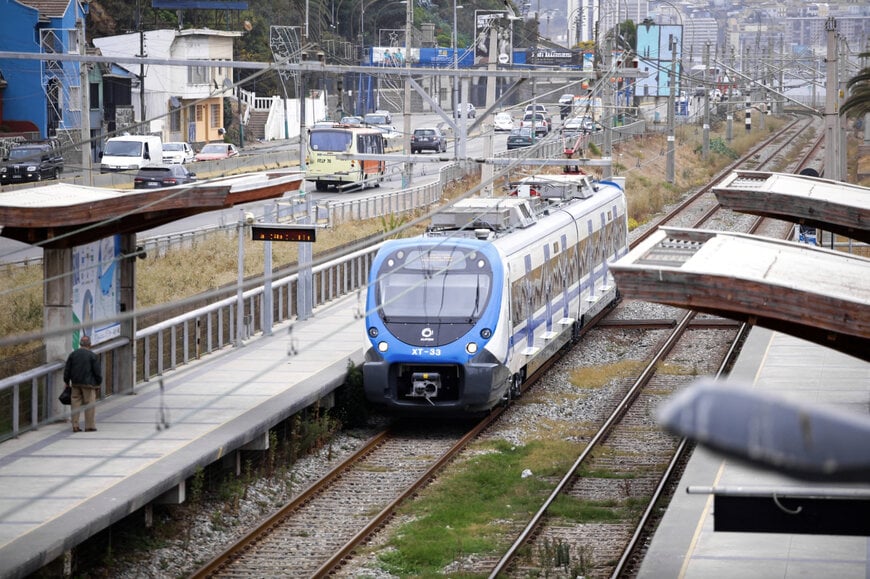 Alstom et EFE signent un accord pour maintenir la fiabilité du service Santiago–Nos