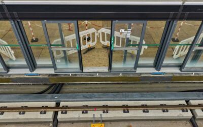Portes palières automatisées sur les quais de la ligne 18 : des premiers essais réussis !