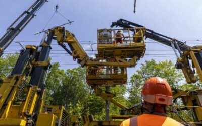 SNCF Réseau accélère la régénération de son réseau : la Suite Rapide Caténaire de COLAS RAIL et TSO CATENAIRES franchit le cap des 25 000 armements remplacés et obtient trois nouveaux marchés