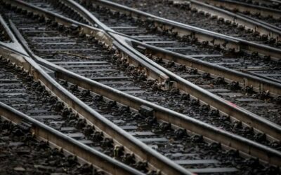 Contrat de performance État-SNCF Réseau 2024-2033 : l&rsquo;ART salue l&rsquo;effort d&rsquo;investissement mais appelle à en sécuriser le financement et à préciser la stratégie de long terme